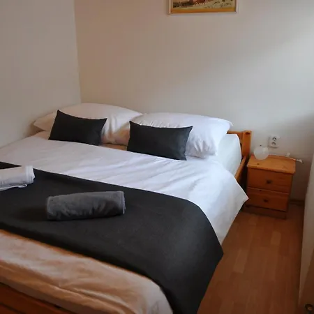 Dolinka Gápel * Valaska Bela