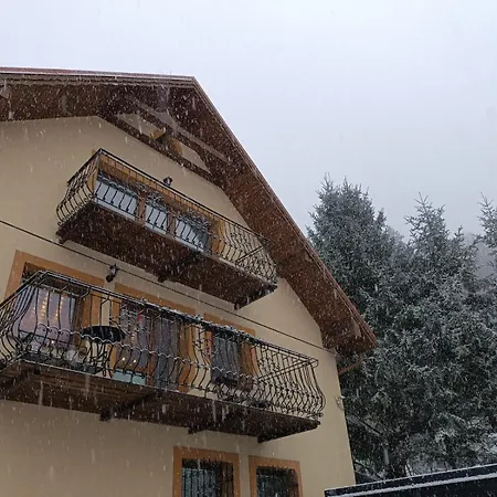 Alojamento de Turismo Selvagem Dolinka Gápel Valaska Bela